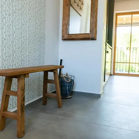 Sked'n Apartment Bled